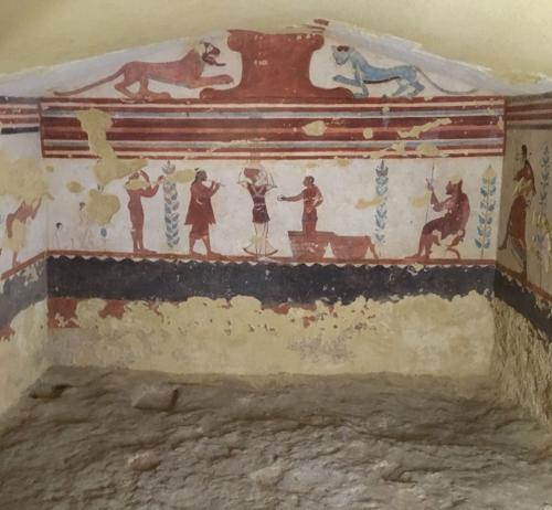 Tomba dei giocolieri a Tarquinia